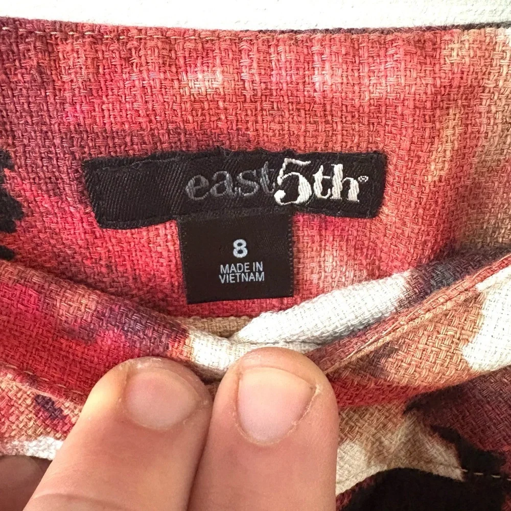 East 5th this east